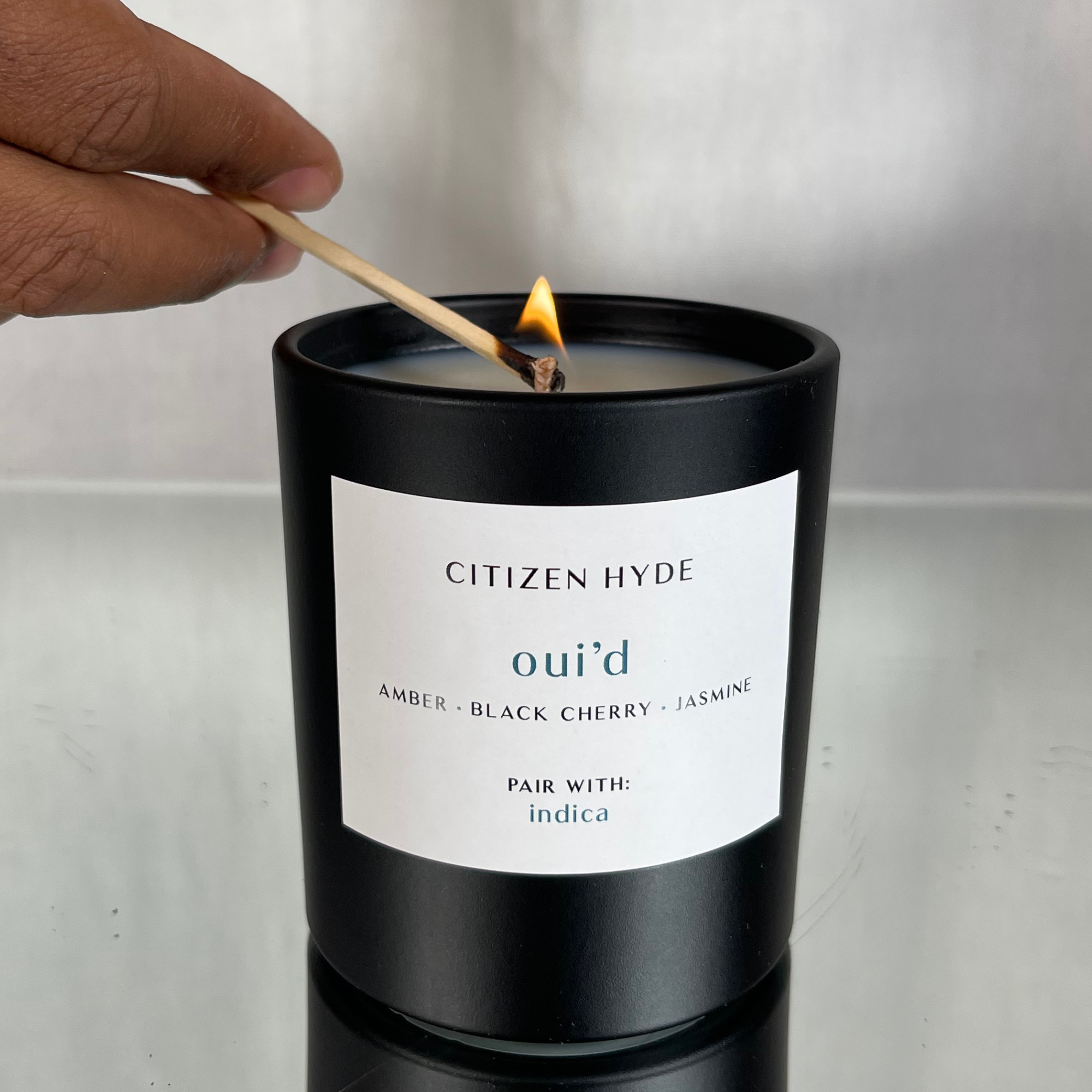 oui'd Citizen Hyde Candle - Pair with indica